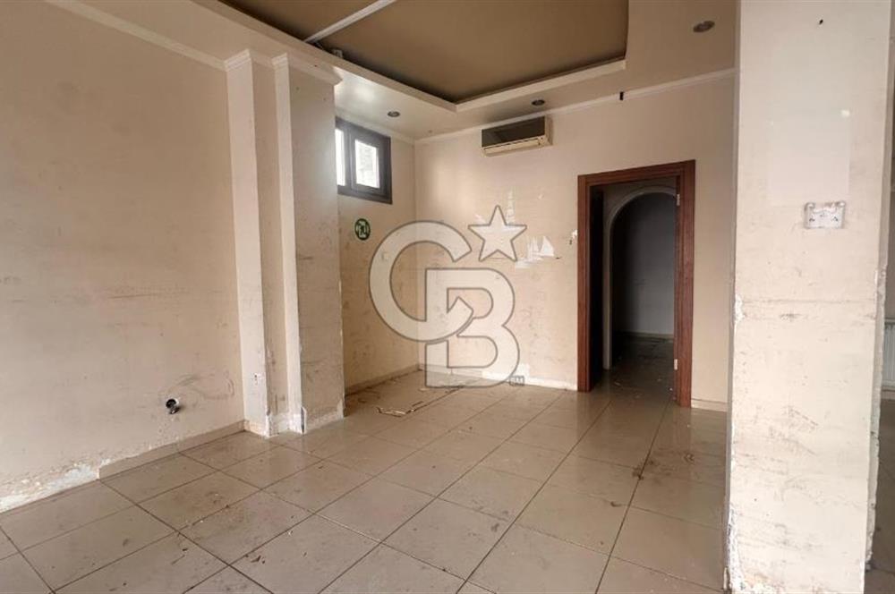 GÖZTEPE , MERDİVENKÖY , CEVDET ANDAY SOKAK'TA 85 M2 DÜKKAN