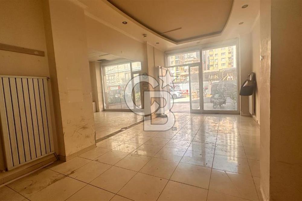 GÖZTEPE , MERDİVENKÖY , CEVDET ANDAY SOKAK'TA 85 M2 DÜKKAN