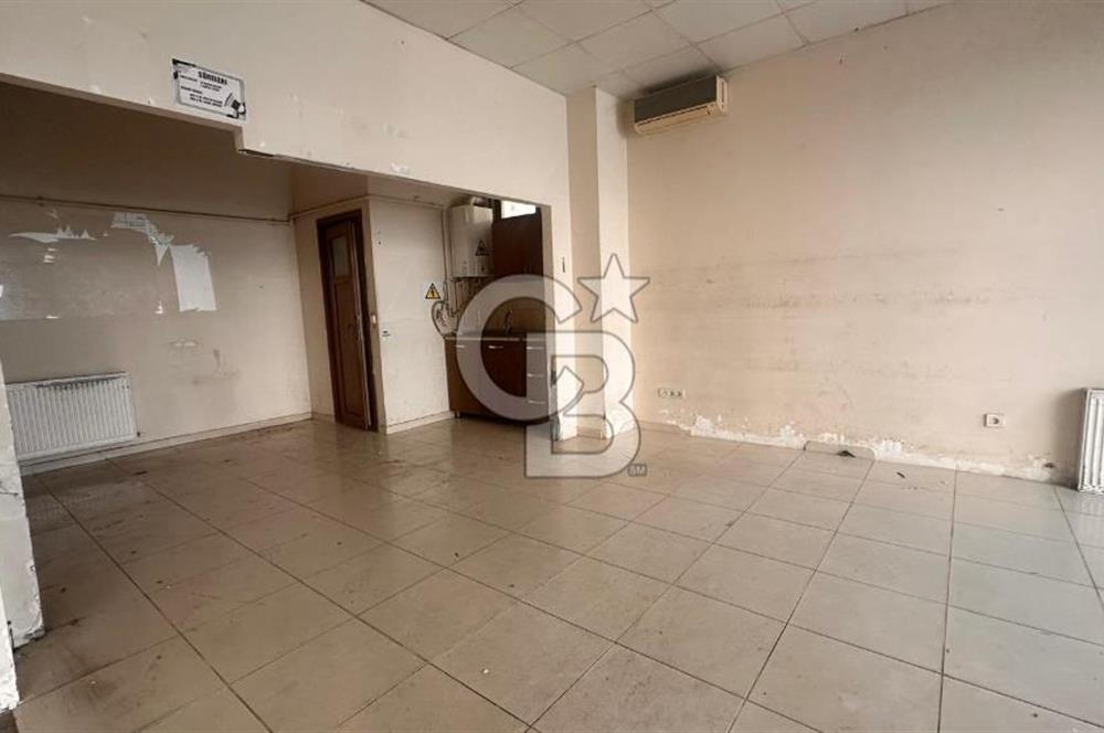 GÖZTEPE , MERDİVENKÖY , CEVDET ANDAY SOKAK'TA 85 M2 DÜKKAN