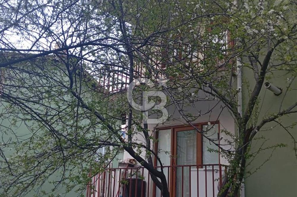 Kuzeykent'te Köşe Parsel 3 Katlı İkiz Villa Acil Satılık