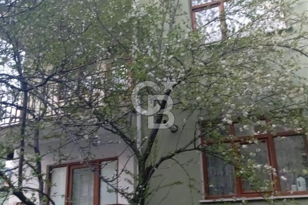 Kuzeykent'te Köşe Parsel 3 Katlı İkiz Villa Acil Satılık