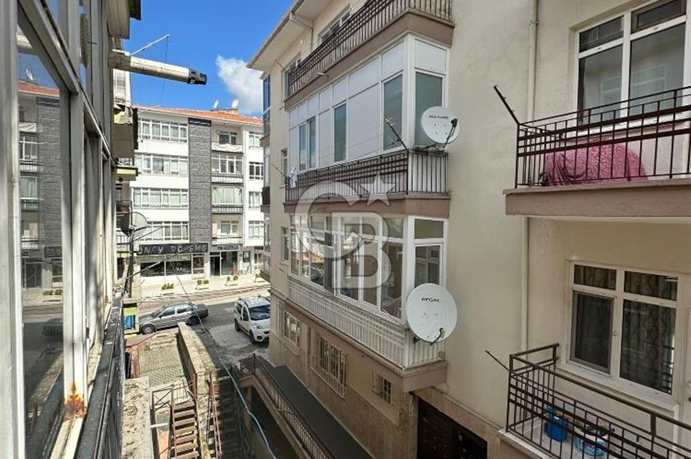 AŞAĞI EĞLENCE MENDİL SOKAK'TA ARA KAT 3+1 SATILIK DAİRE