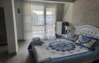 Cunda Adası’nda Deniz Manzaralı Satılık Butik Pansiyon