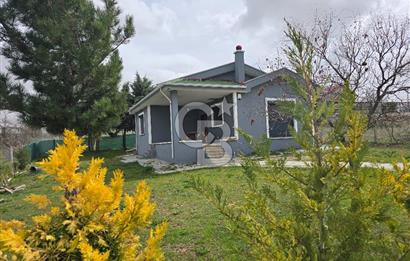 TEMELLİ-YENİHİSAR'DA,TEK KATLI,BETONARME, İSKANLI, SATILIK VİLLA