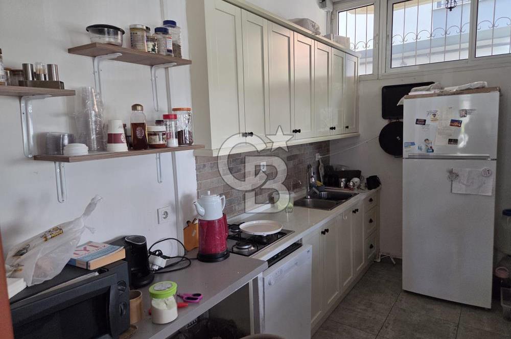 Gaziemir Atıfbey'de Devren Kiralık Tam Donanımlı Cafe