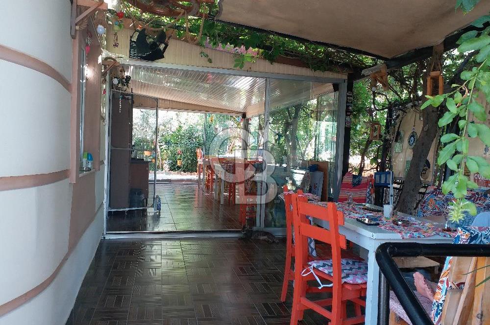 Cunda Adası’nda Deniz Manzaralı Satılık Butik Pansiyon