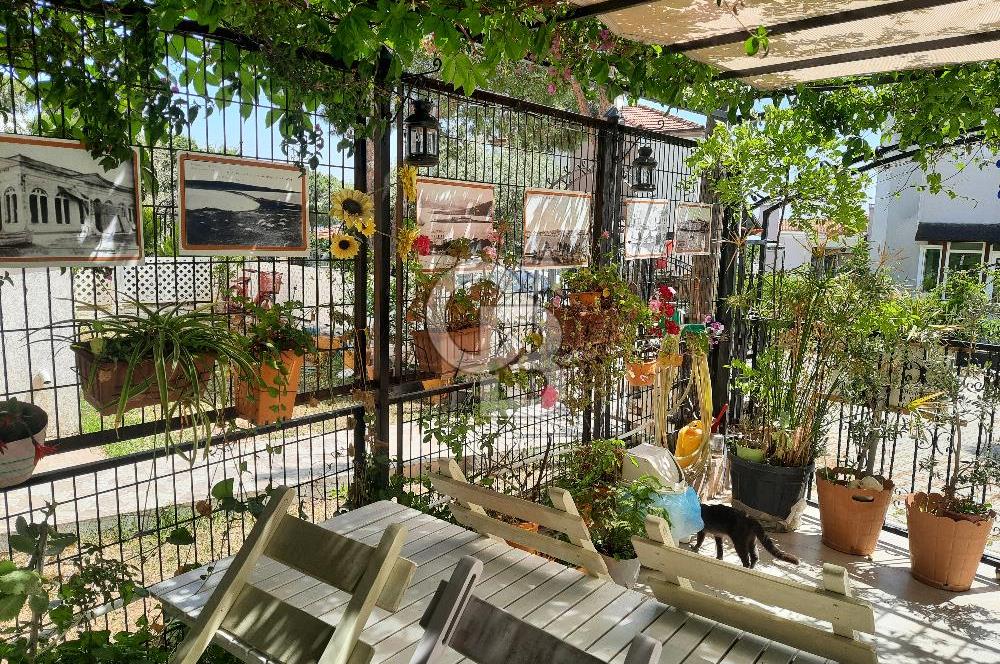 Cunda Adası’nda Deniz Manzaralı Satılık Butik Pansiyon