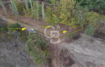 ÇANAKKALE BAYRAMİÇ KARINCALIK KÖYÜ 500 M2 TARLA