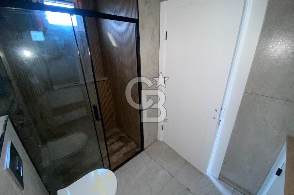 ÖZEL PROJE'DE PANORAMİK DENİZ MANZARALI 1+1 TERASLI DAİRE