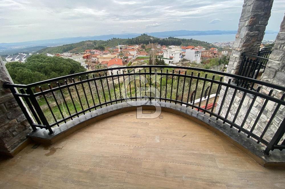 ÖZEL PROJE'DE PANORAMİK DENİZ MANZARALI 1+1 TERASLI DAİRE