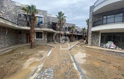 ÖZEL PROJE'DE PANORAMİK DENİZ MANZARALI 1+1 TERASLI DAİRE