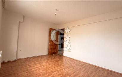 Buca Dumlupınar'da Kiralık 2+1 Daire - Merkezi Konum