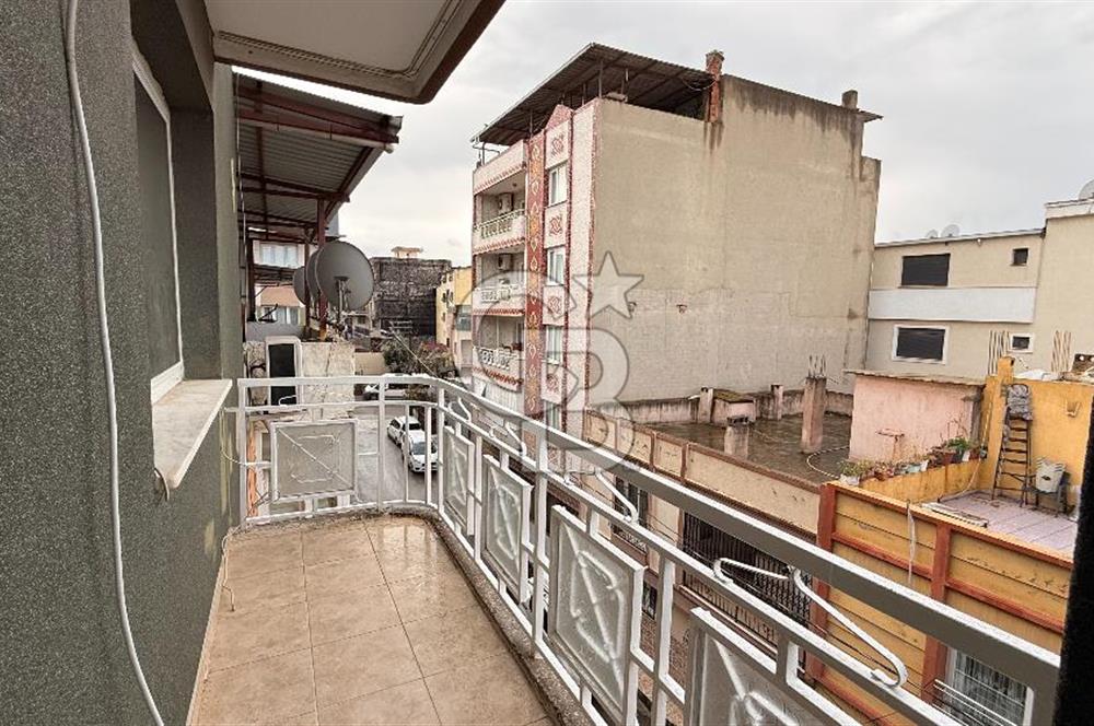 Buca Dumlupınar'da Kiralık 2+1 Daire - Merkezi Konum