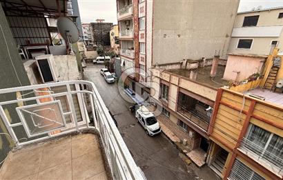 Buca Dumlupınar'da Kiralık 2+1 Daire - Merkezi Konum