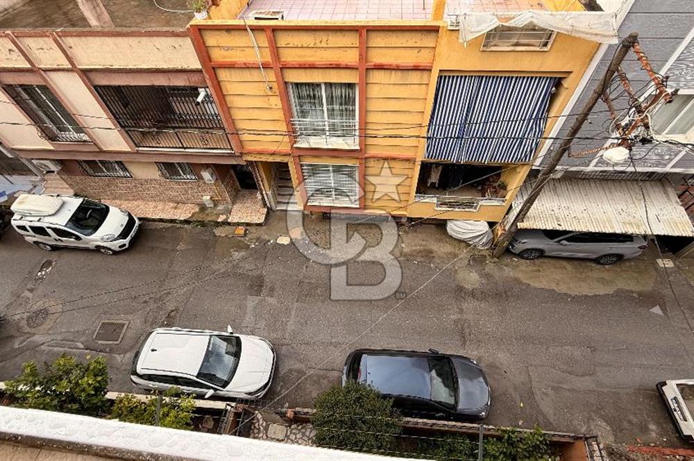 Buca Dumlupınar'da Kiralık 2+1 Daire - Merkezi Konum