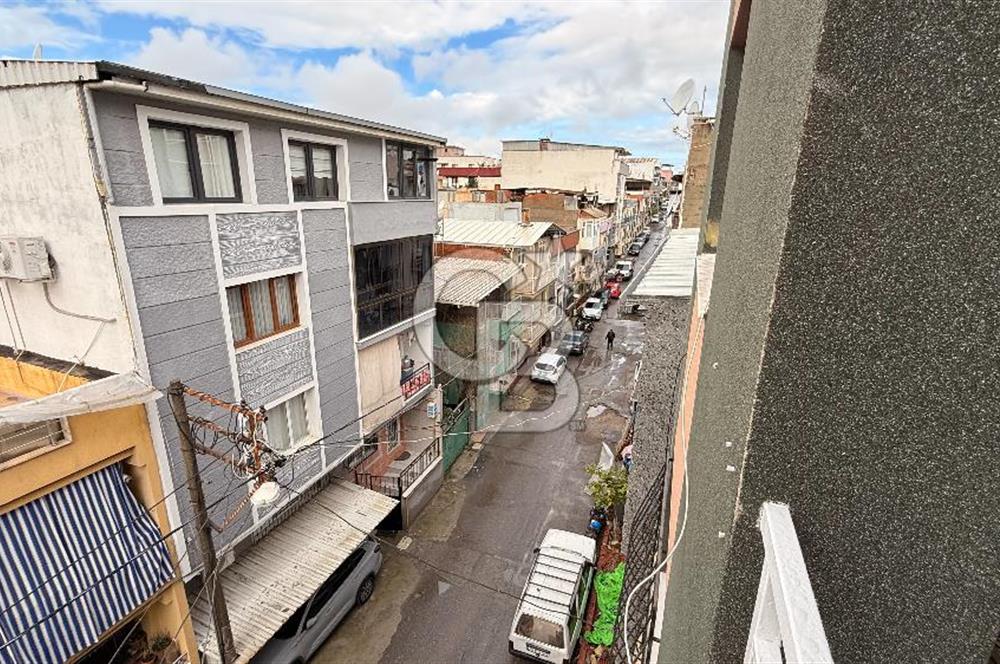 Buca Dumlupınar'da Kiralık 2+1 Daire - Merkezi Konum