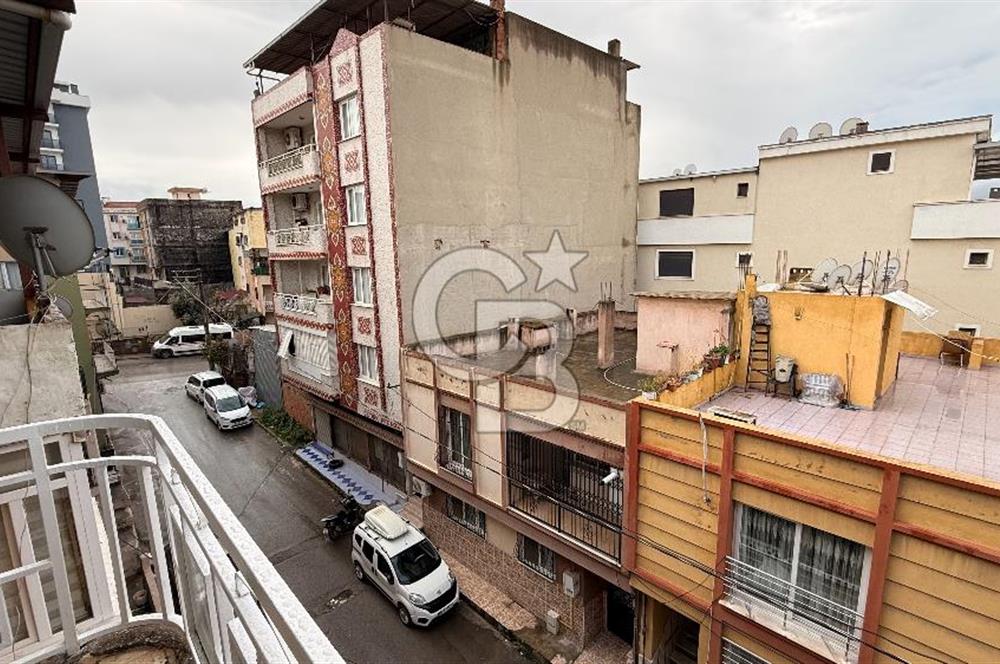 Buca Dumlupınar'da Kiralık 2+1 Daire - Merkezi Konum