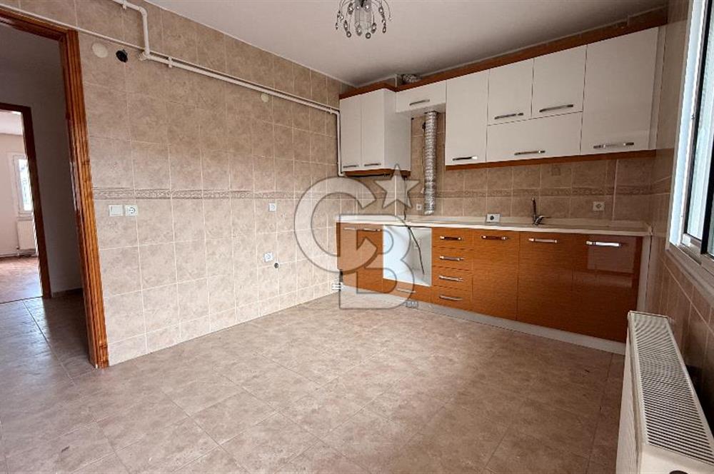 Buca Dumlupınar'da Kiralık 2+1 Daire - Merkezi Konum