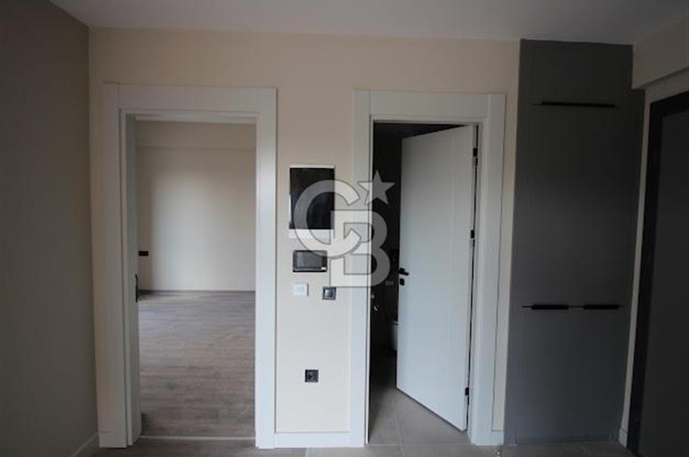 BORDO YAŞAM SİTESİ ÇİFT CEPHELİ 2+1 HAVUZLU KİRALIK FIRSAT DAİRE