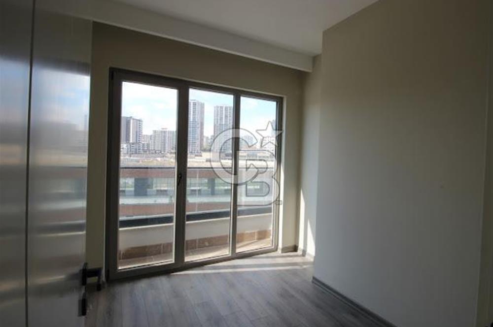 BORDO YAŞAM SİTESİ ÇİFT CEPHELİ 2+1 HAVUZLU KİRALIK FIRSAT DAİRE