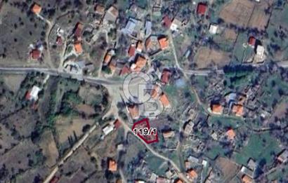 ÇANAKKALE MERKEZ SALİHLER KÖYÜ SATILIK KÖYİÇİ İMARLI 551 M2 ARSA