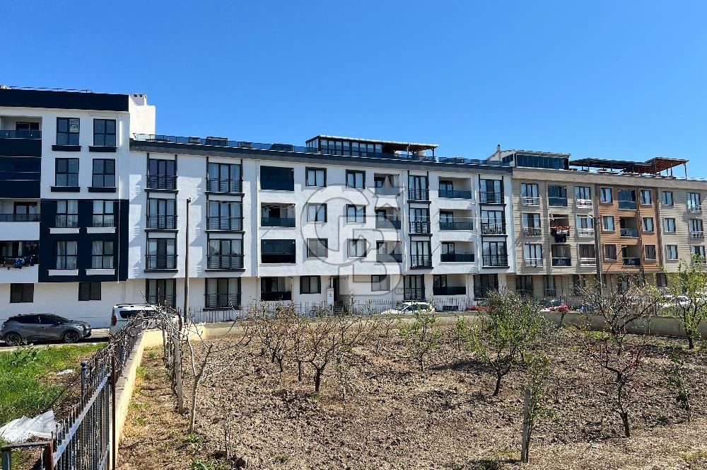 LAPSEKİ ÇARDAK MERKEZDE 2+1 SATILIK DAİRE 