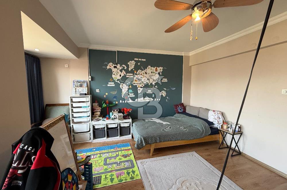 İzmir Gaziemir Beyazevler Mahallesi’nde Satılık Villa