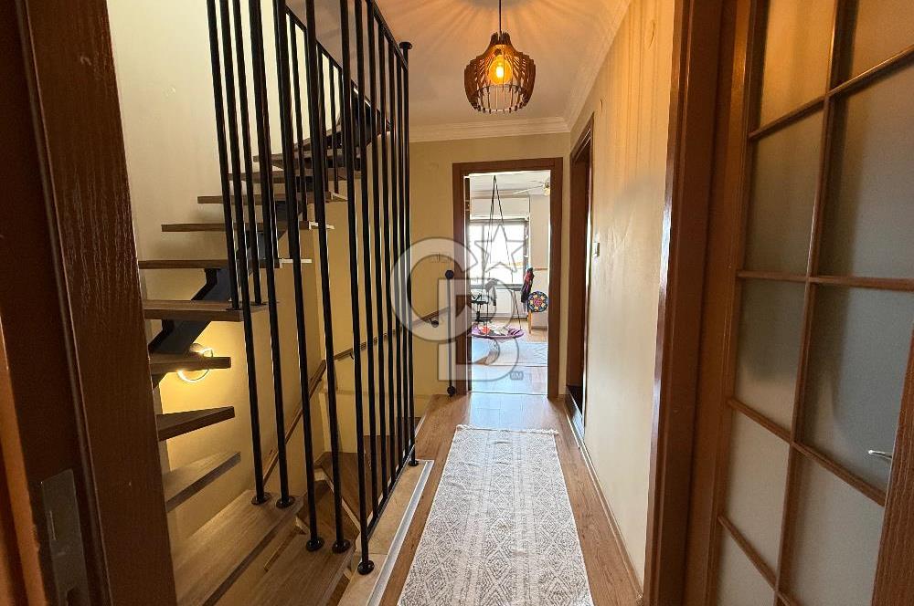 İzmir Gaziemir Beyazevler Mahallesi’nde Satılık Villa