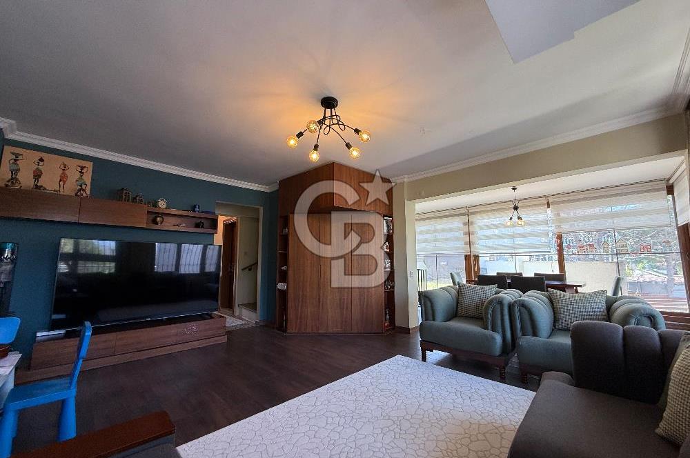 İzmir Gaziemir Beyazevler Mahallesi’nde Satılık Villa