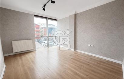 ÇENGELKÖY BOSNABULVARI BOSNA İŞ MERKEZİNDE 65M2 SATILIK OFİS