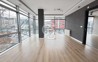 ÇENGELKÖY BOSNABULVARI BOSNA İŞ MERKEZİNDE 65M2 SATILIK OFİS