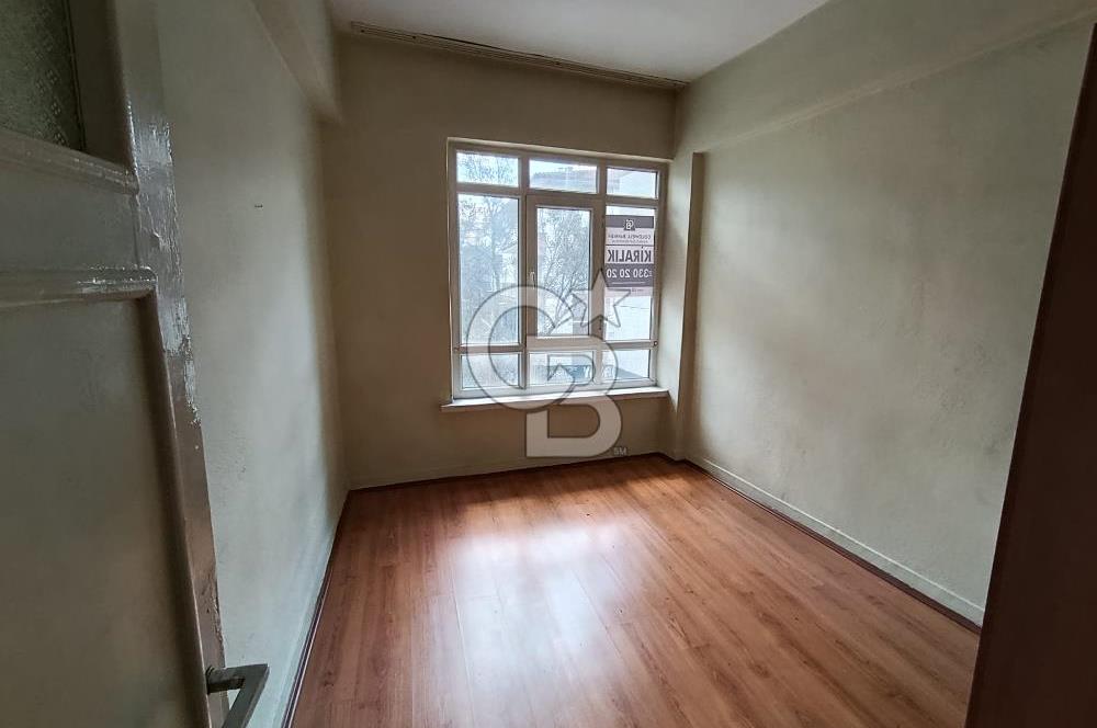 MEBUSEVLERİ MAHALLESİ DÖGÖL CADDESİ MEÇHUL ASKER SOKAKTA KİRALIK DAİRE