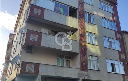 HASTANENİN TAM KARŞISINDA CADDE ÜZERİ KİRALIK 2+1 ÇATI KATI