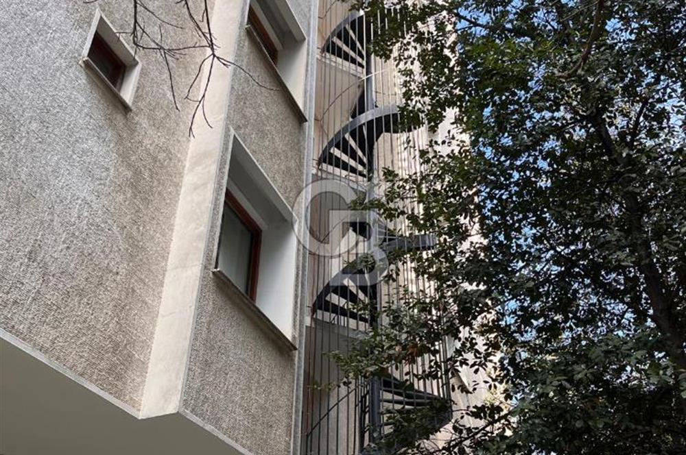 ERENKÖY ÖMERPAŞA'DA GENİŞ 3+1 - KİRALIK DAİRE