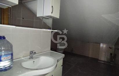 HASTANENİN TAM KARŞISINDA CADDE ÜZERİ KİRALIK 2+1 ÇATI KATI