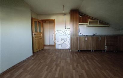 HASTANENİN TAM KARŞISINDA CADDE ÜZERİ KİRALIK 2+1 ÇATI KATI