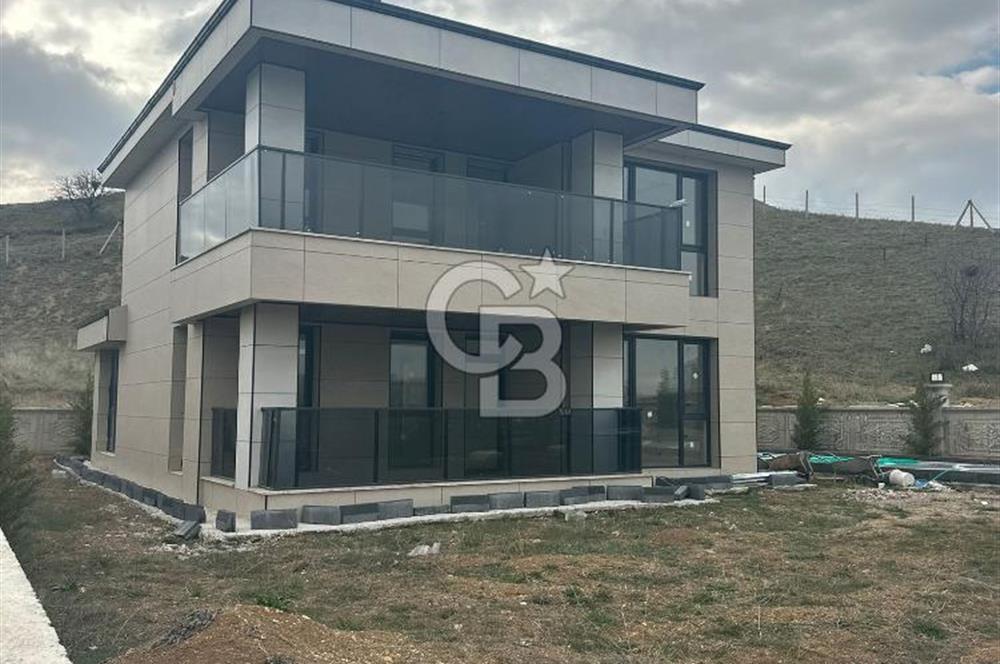 ''KONAK PERA TURKUAZ'' ESTETİĞİN VE KUSURSUZ YAŞAMIN ADRESİ