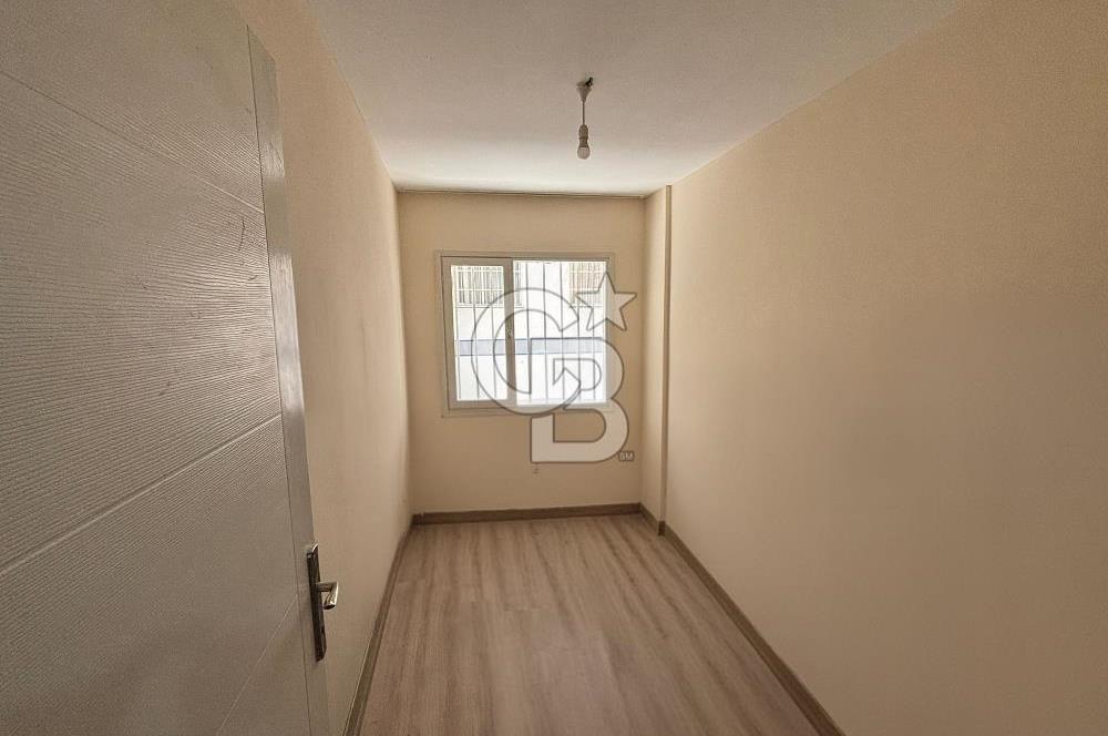 İZMİR GÜZELYALIDA MERKEZİ KONUMDA 2+1 KİRALIK DAİRE