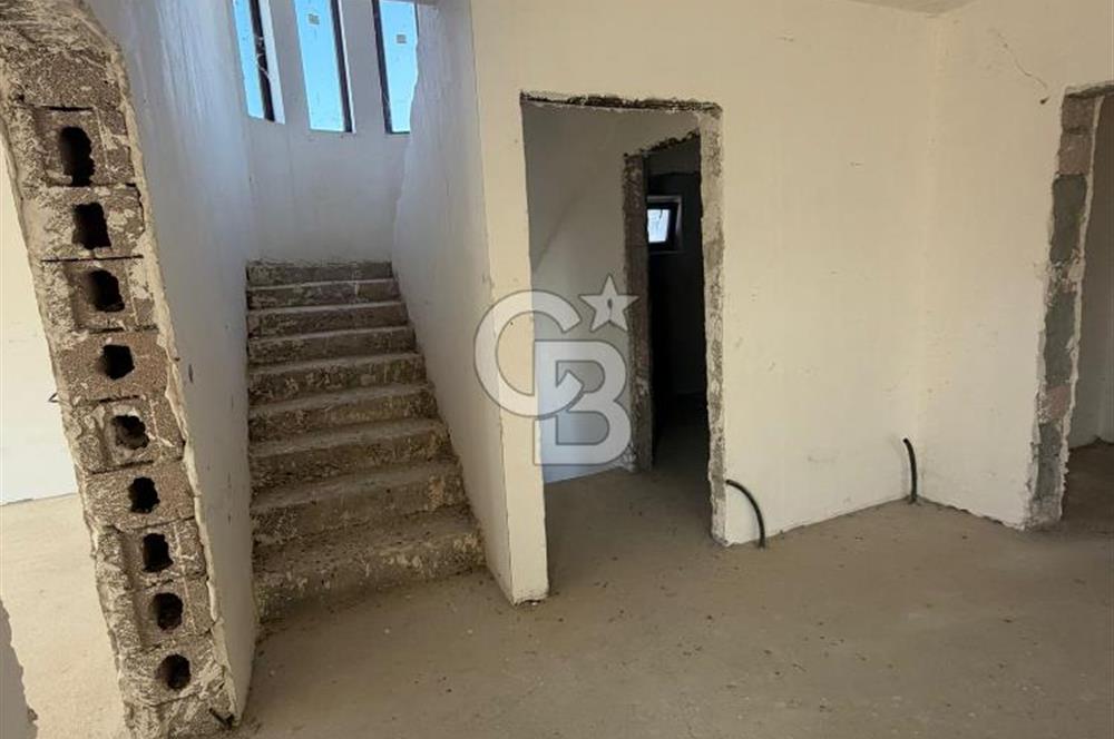 Ballıkuyumcu'da Özel Satılık 7 + 2 Müstakil Villa