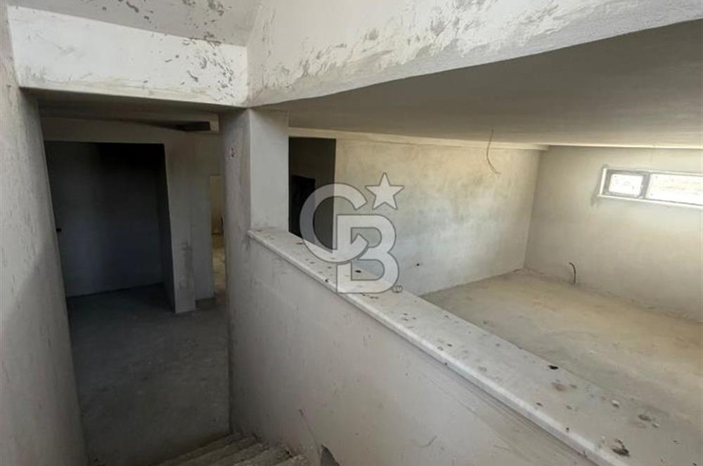 Ballıkuyumcu'da Özel Satılık 7 + 2 Müstakil Villa