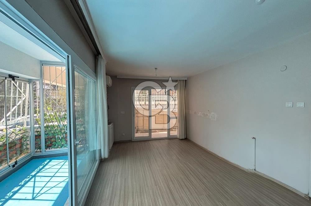 İZMİR GÜZELYALIDA MERKEZİ KONUMDA 2+1 KİRALIK DAİRE