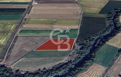 Manyas Çayına Komşu Ulaşımı Kolay Sulak Tarla