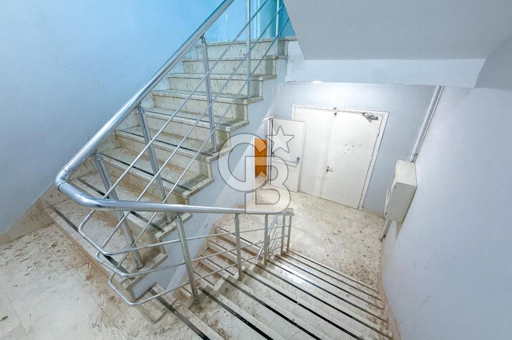 Büyükçekmece Mimarsinan'da İskanlı 3200m² Fabrika & Komple Bina