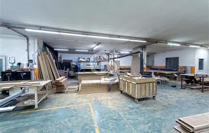 Büyükçekmece Mimarsinan'da İskanlı 3200m² Fabrika & Komple Bina