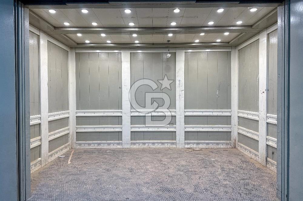 Büyükçekmece Mimarsinan'da İskanlı 3200m² Fabrika & Komple Bina