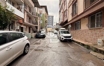 Buca Dumlupınar'da Kiralık 2+1 Daire - Merkezi Konum