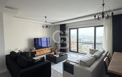 BAŞİSKELE'DE SİTE İÇİNDE DENİZ MANZARALI SATILIK LÜKS 3+1 DAİRE