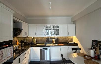 BAŞİSKELE'DE SİTE İÇİNDE DENİZ MANZARALI SATILIK LÜKS 3+1 DAİRE