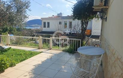 izmir yenifoça satılık deniz manzaralı villa