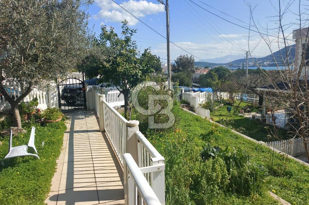 izmir yenifoça satılık deniz manzaralı villa